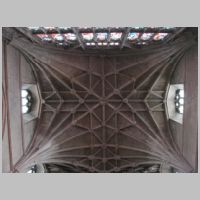 Nave, lierne vaulting and west window, photo 8 by haberlea on Flickr.jpg